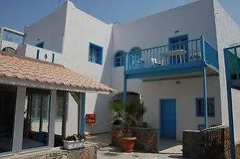 Socrates Apartmens & Restaurant Milatos