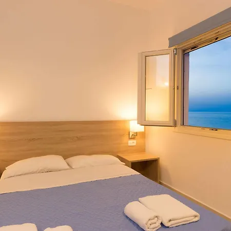 Apartment Socrates Apartmens & Restaurant Milatos